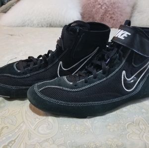Nike wrestling mat shoe sz. 11